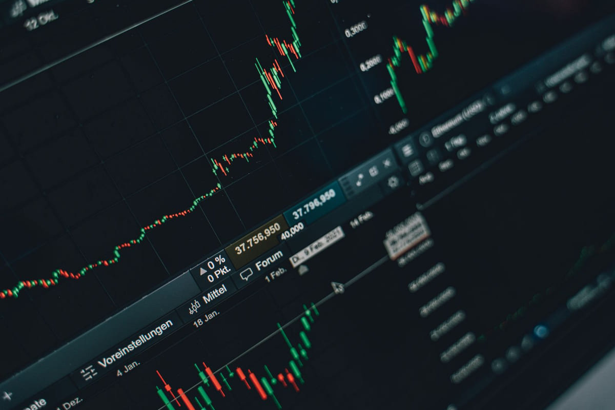 ETF ในตลาดหุ้นไทย: ไม่ใช่แค่ 'เหมาะกับใคร' แต่ต้องรู้ว่า 'ใครไม่ควรแตะ'